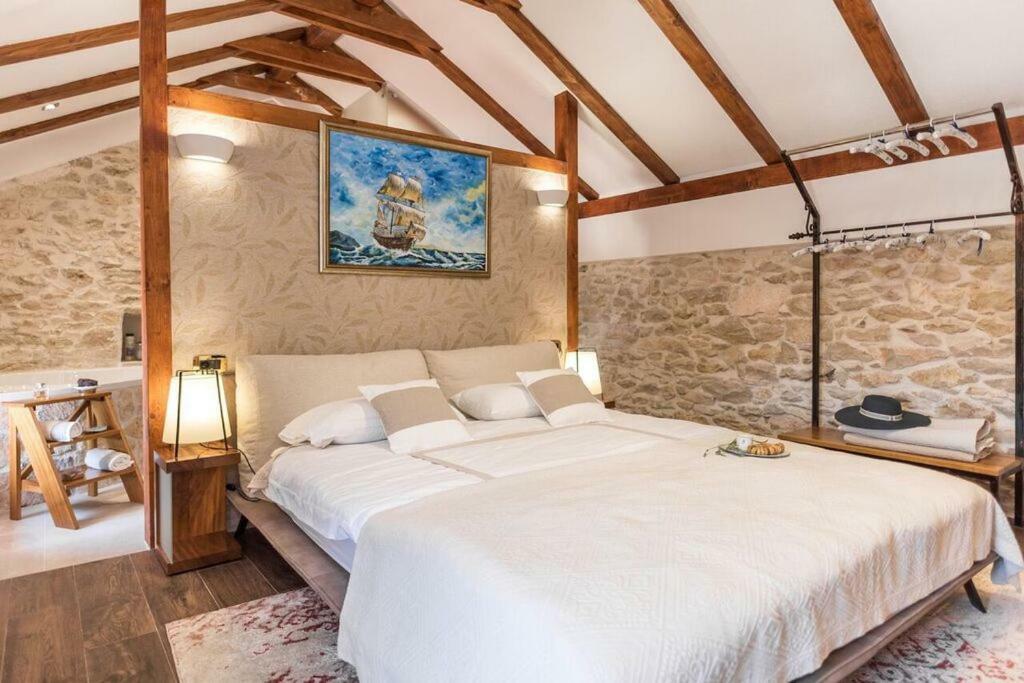 Villa Hirundo Rustica Skradin Bagian luar foto
