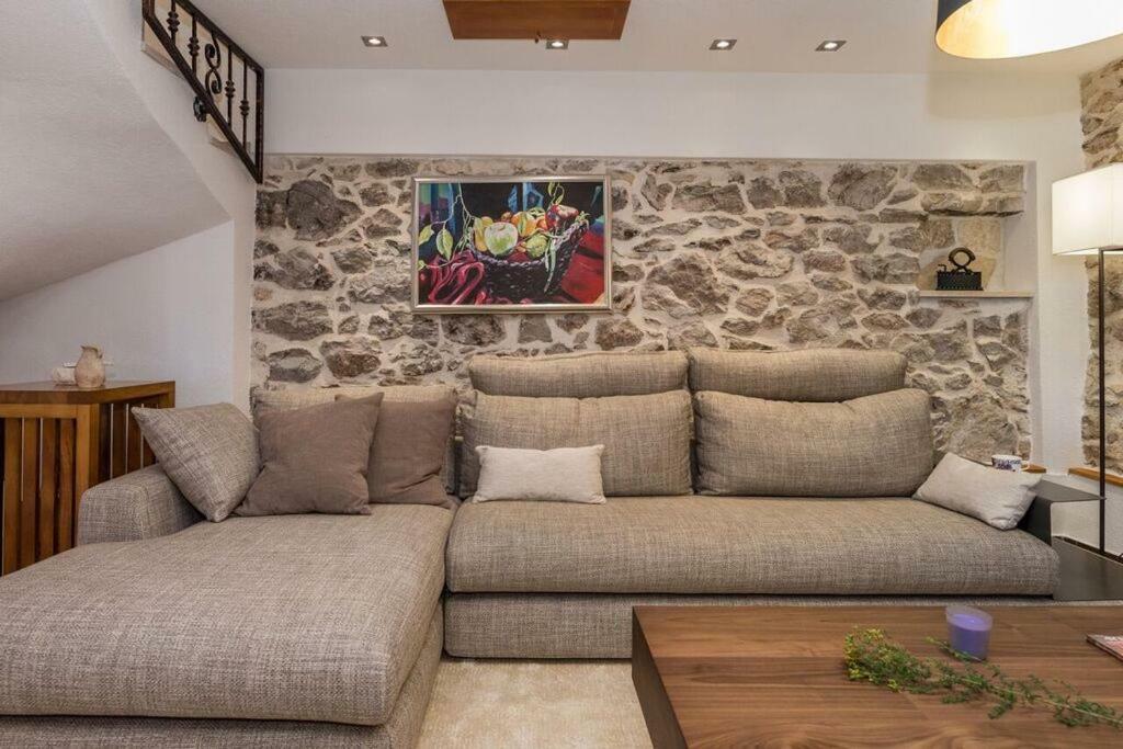 Villa Hirundo Rustica Skradin Bagian luar foto