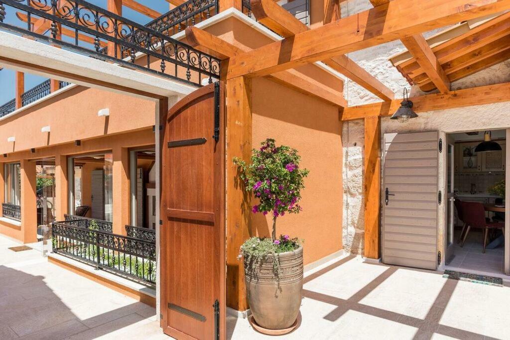 Villa Hirundo Rustica Skradin Bagian luar foto