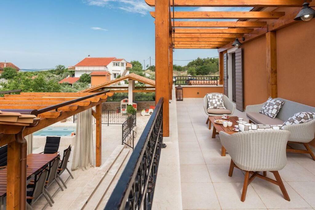Villa Hirundo Rustica Skradin Bagian luar foto